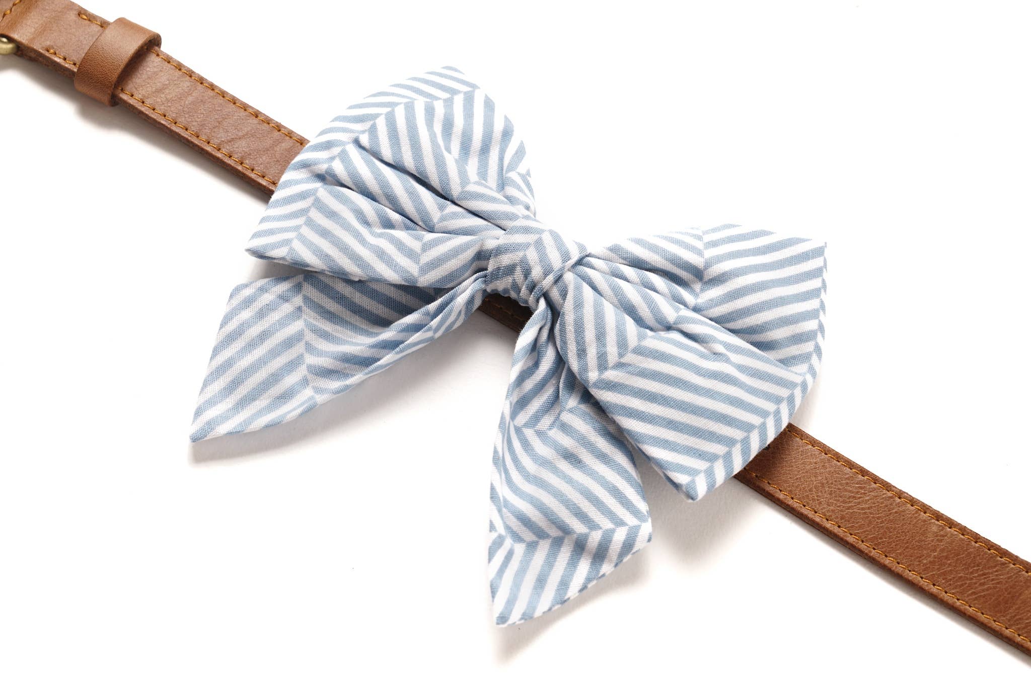 Breezy Sailor Bow