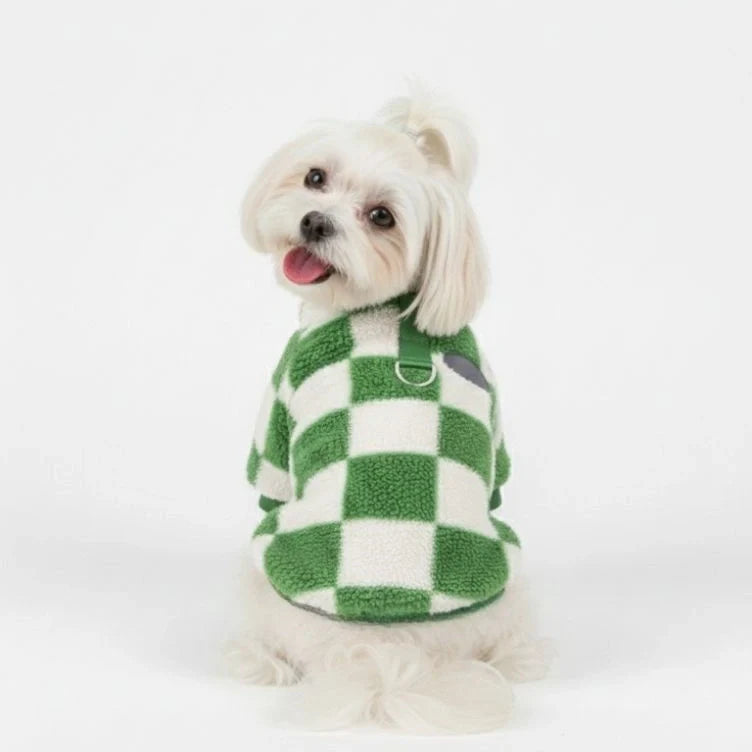 Checkered Fleece Dog Jacket – Bold Style and Warmth for Winter Walks